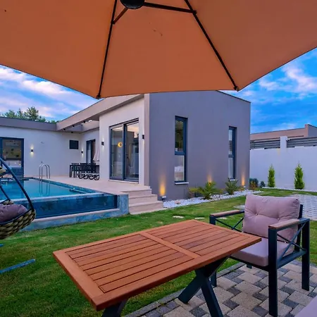 Villa Eosa Homes 2 -